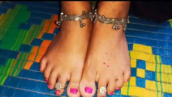 Hot Indian Desi Wife Aishwarya Bhabhi Fucks Husband in Rough Anal Homemade POV - xxxfiles.com - India on systemporn.com