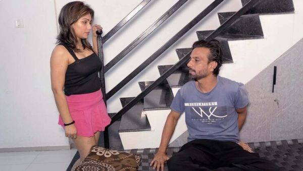 Indian Bhabhi Zoya Rathore Fucks Servant in Bedroom - Desi Homemade Sex - veryfreeporn.com - India on systemporn.com