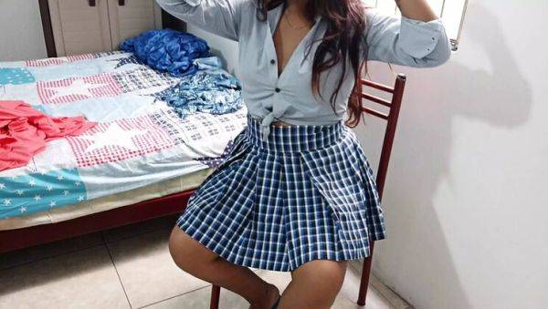 Curvy Indian Girl Fingering Herself Before College - HD Hindi Audio - xxxfiles.com - India on systemporn.com