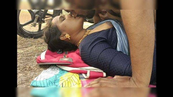 Desi Indian Marathi Teacher Kavita Fucks Student in Outdoor Jungle Scene - veryfreeporn.com - India on systemporn.com