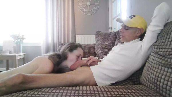 Caught Him Sneaking a Wank, So I Dropped to My Knees and Showed Him My Mouth Feels Better Than His Hand! - xxxfiles.com - Britain on systemporn.com