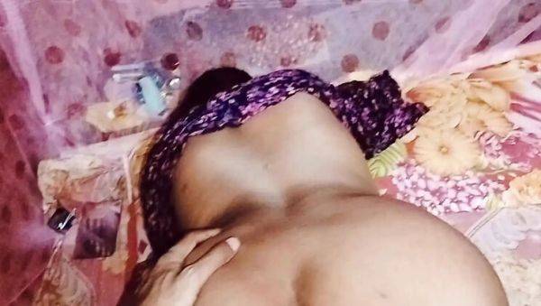 Hot Bengali Stepmom Fucks Young StepSon with Dirty Talk - Desi Aunty Squirting Sex - porntry.com - India on systemporn.com