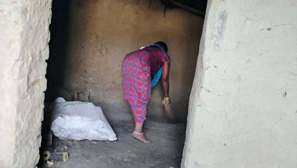 Bhojpuri Bhabhi Fucked Hard by Old Man in Night - Desi Mature Sex - porntry.com - India on systemporn.com