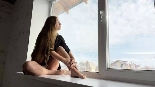 Stacy_via Teases Strangers with Risky Public Masturbation by the Window - Squirting Orgasm & Moaning - veryfreeporn.com - Russia on systemporn.com