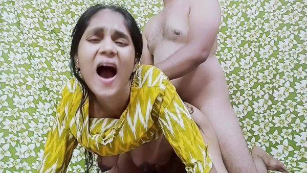 All Natural Desi Bhabhi Fucked Hard in Doggy Style Position - veryfreeporn.com - India on systemporn.com