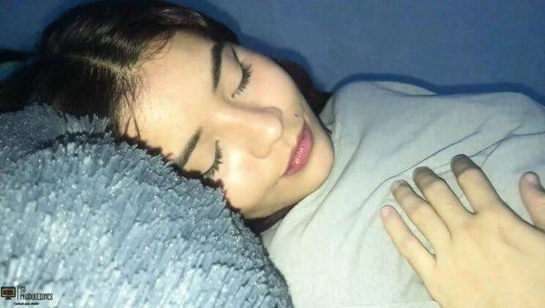 Stepbrother Caught Stepsister Alone and Things Got Hot - Venezuelan Amateur Sex - xxxfiles.com - Venezuela - India on systemporn.com