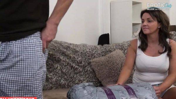 Hot MILF Sienna Hudson catches stepson with hole in pants and fucks him hard - xxxfiles.com on systemporn.com