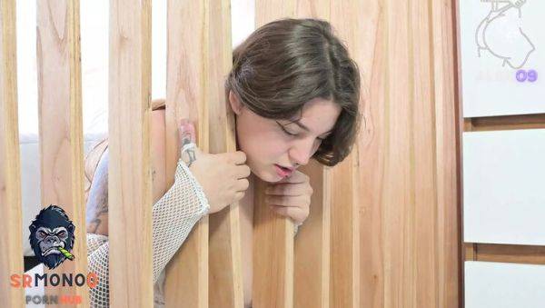 Stuck Neighbor Helps Me Out - Hot Latina Albx09 Gives Blowjob & Doggy - veryfreeporn.com - Argentina on systemporn.com