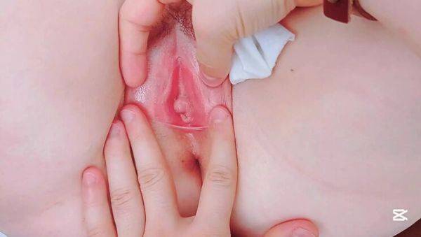 18-Year-Old Virgin Fingering Her Tight Pink Pussy Close Up - xxxfiles.com - Russia - Colombia on systemporn.com