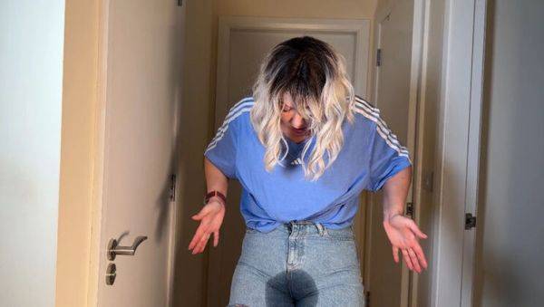 Desperate MILF Emma Voyeur Wets Her Tight Jeans in Public - Pissing & Squirming - porntry.com on systemporn.com