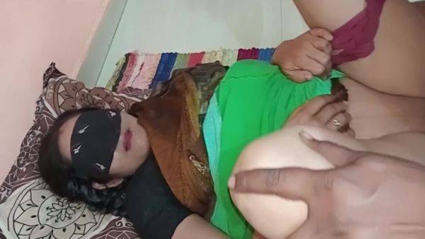 Hindi Sex In Sasur Ji Called Me To Him And Put His Fat Land In My Chute Video Of Lalita Bhabhi Sex Video In Hindi Voice - desi-porntube.com - India on systemporn.com