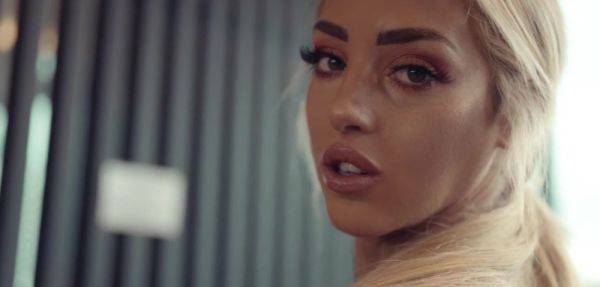 Petite Big Tits Fitness Model Blonde Fucking POV - inxxx.com on systemporn.com