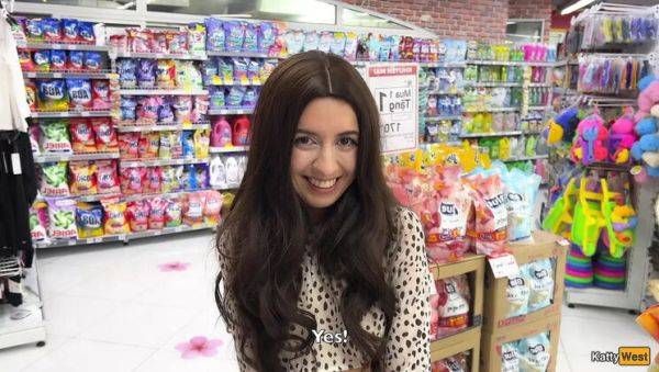 Katty West Removes Condom & Gets Creampie by Fan - Rough Outdoor Sex - xxxfiles.com - Russia on systemporn.com