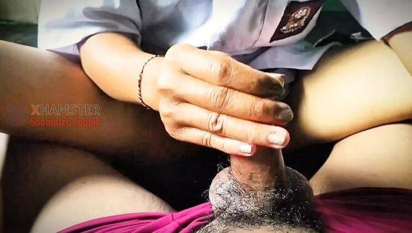 Indonesian Hijab Teen Gets Fast Handjob Before School - Soematra Couple Homemade - xxxfiles.com - Indonesia on systemporn.com