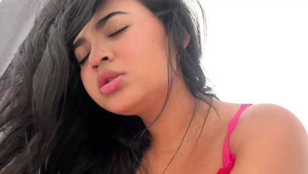 Curious Stepsister Catches Me Naked - Yohamedi's Big Ass Latina Teen Fuck - xxxfiles.com - Colombia on systemporn.com