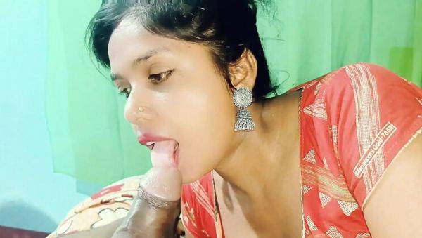 Desi Bhabhi Somausha Sucks Big Dick and Swallows Cum - Indian Village Sex - porntry.com - India on systemporn.com
