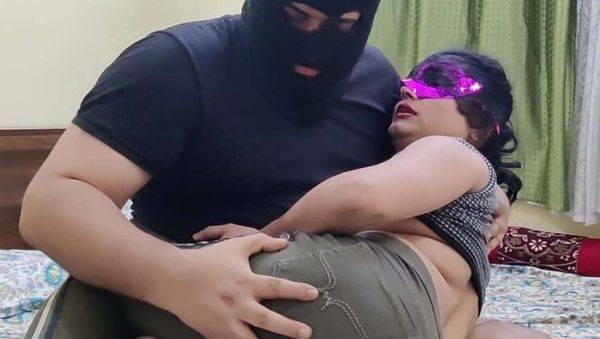 Hot Indian Malayali Aunty SanaThomas Fucks Director in Casting Couch - Blowjob, Cumshot & Dirty Talk - veryfreeporn.com - India on systemporn.com