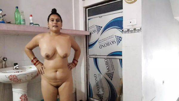 Puja Bhabhi Hot Indian Homemade Fingering & Facial - Big Boobs, Big Ass, HD - porntry.com - India on systemporn.com
