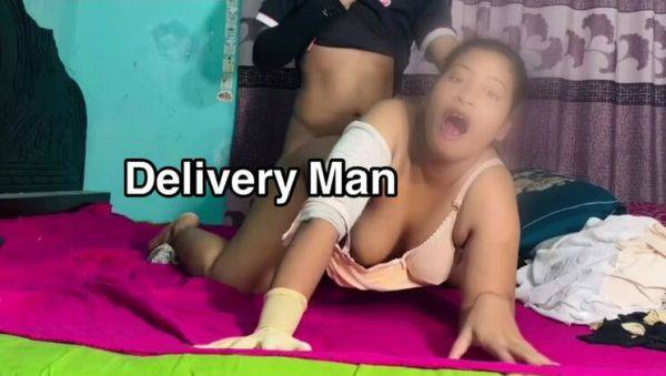 Bangladeshi Delivery Man Fucks Hot Desi Girl with Big Cock - Hardcore Missionary & Doggy - veryfreeporn.com - India on systemporn.com