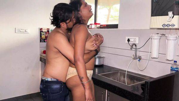 Desi Wife Kitchen Sex - Hot Indian Homemade Fuck with Husband from Behind - porntry.com - India on systemporn.com