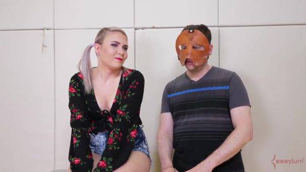 Olivia Kasady - S Ing For Ass Cream - videomanysex.com on systemporn.com