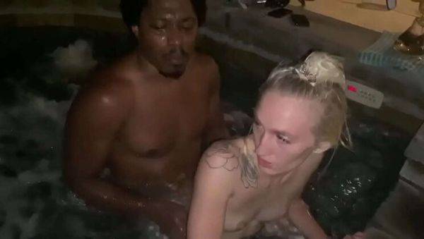 Blonde babe Victoria Gracen gets wild with Lord Panda in steamy hot tub - porntry.com on systemporn.com