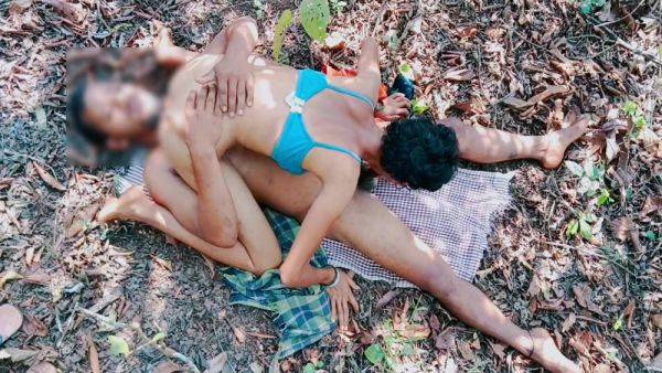 College Girl Sex With Her Teach After College In Outside Of College, An Asian Hot College Girl Fucking With Her College Teacher - desi-porntube.com - India on systemporn.com