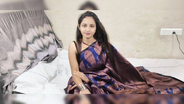 Desi Indian Bhabhi Hotel Meeting - Sari Fun with Doggy Style & Big Cock - veryfreeporn.com - India on systemporn.com