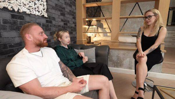 Hot Psychologist Fucks My Husband Hard - Blowjob & Threesome with Bella Mur - veryfreeporn.com on systemporn.com