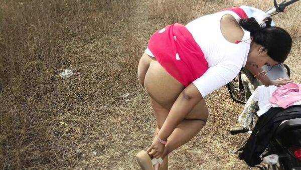 Hot Desi Kavita Fucked Hard in Jungle - Marathi Village Girl Doggy Style - veryfreeporn.com - India on systemporn.com