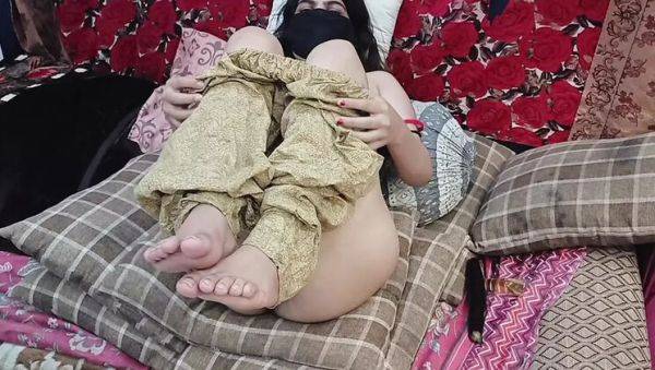 Hot Desi College Girl Solo Masturbation - Sobianasir Moans Loud - veryfreeporn.com - Pakistan on systemporn.com