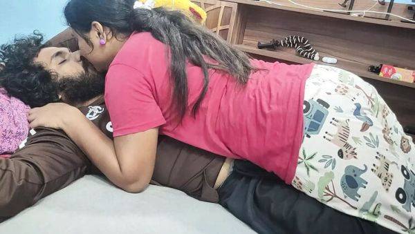 Hot Indian Step Sister Seduces Boy With Deep Throat Blowjob - Romantic Kissing & Nude Close-Up - veryfreeporn.com - India on systemporn.com