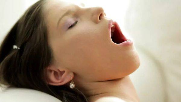 Hot Lesbian Fingering & Cunnilingus - Cloee Trinity in Sexy Intimacy Ep 4 - porntry.com on systemporn.com