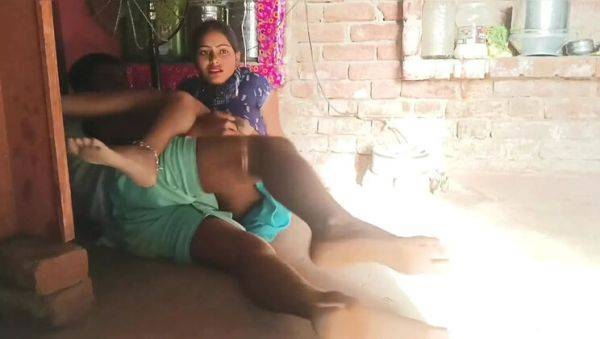Indian Village Bhabhi Hot Sex Tape - Desi Bhabhi Fucked Hard by Devar - porntry.com - India on systemporn.com