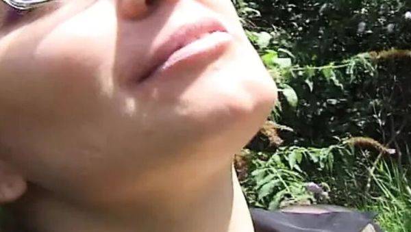 Tattooed French amateur Steph Debar sucks huge dick outdoors and swallows cum - veryfreeporn.com - France on systemporn.com