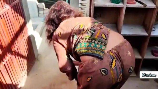 Hot Pakistani Wife Muskan Rani Fucks Hard in Viral Homemade Sex Tape - porntry.com - Pakistan on systemporn.com