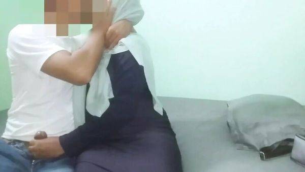 Hijab Wife Cheats on Husband in Hotel - Big Ass Doggy & Creampie - Ferdygege - veryfreeporn.com - Indonesia on systemporn.com