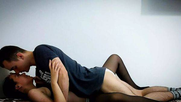 Amateur Teen GF Invites Me Over For Hot Hardcore Sex - Tight Pussy Missionary & Cumshot - veryfreeporn.com on systemporn.com