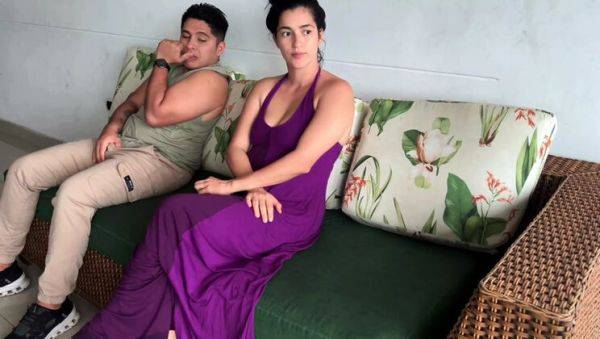 Office Quickie: Colombian MILF NamiQseiiin Squirts on Big Cock in Waiting Room - porntry.com - Colombia on systemporn.com