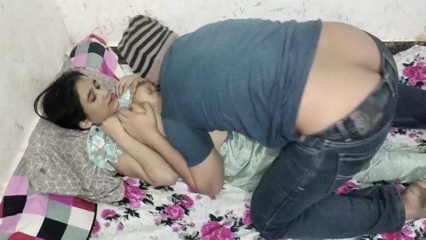 Student Hot - Indian Hot Student 18+ Ko Teacher Ne Bur Far Diya - desi-porntube.com - India on systemporn.com