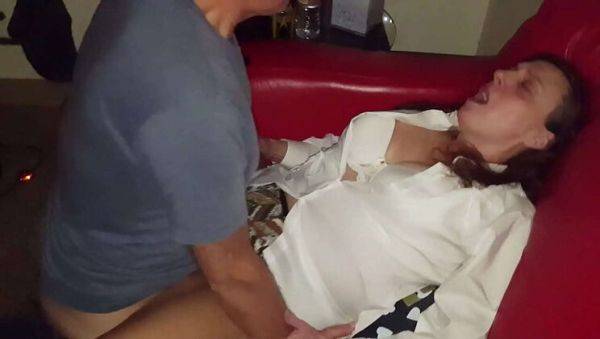 Amateur MILF Agness Gets Creampied While Cuck Hubby Watches - Homemade Threesome - xxxfiles.com on systemporn.com