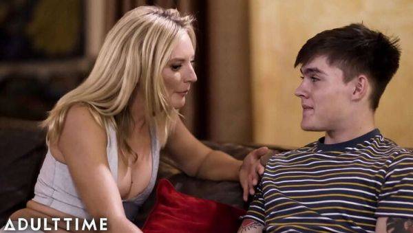 Mona Wales Gives Stepson Tyler Cruise a Sloppy Blowjob & Deep Throat - xxxfiles.com on systemporn.com