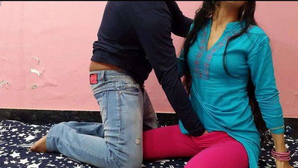 Valentine's Day Hot Indian Sex - Desi Bhabhi Priya Fucks Hard with Hindi Dirty Talk - veryfreeporn.com - India on systemporn.com