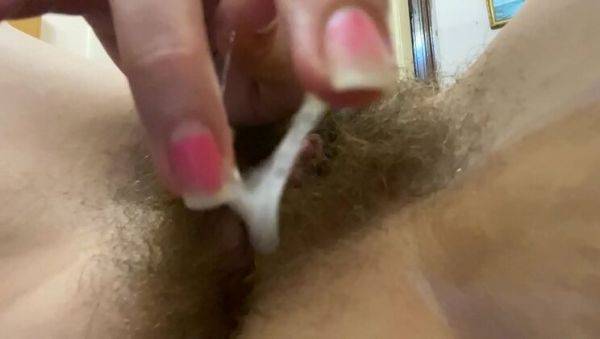 Cutieblonde Amateur Hairy Pussy Closeup - Big Clit Rubbing & Cumming Orgasm - veryfreeporn.com on systemporn.com