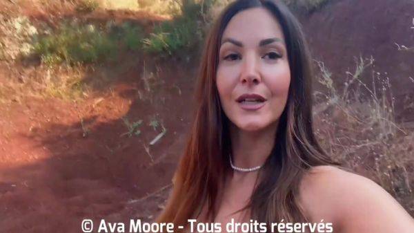 Amatrice Francaise And Ava Moore In Belle Se Fait Baiser Par Un Groupe Dinconnus Dans Les Bois 5 Min - upornia.com on systemporn.com