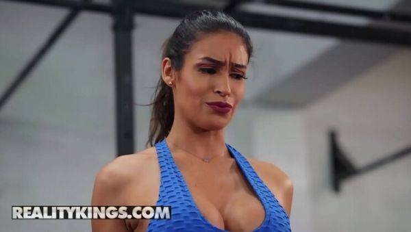 Katana Kombat Sneaky Gym Sex - Blowjob & Doggystyle - Big Tits Brunette Workout Fuck - xxxfiles.com on systemporn.com