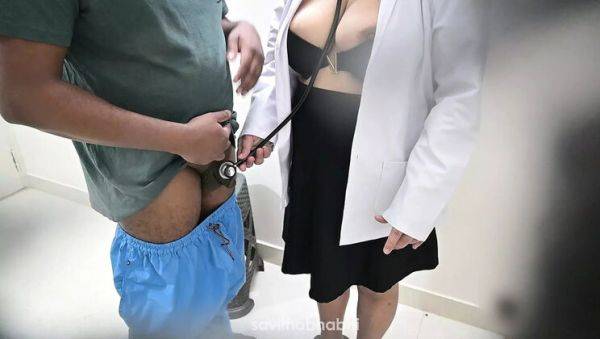 Indian Doctor Gives Busty Patient a Happy Ending Handjob - porntry.com - India on systemporn.com