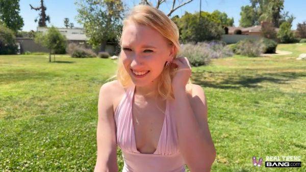 Mckenna Lynn - Newbie Mckenna Gets Tested Out - videomanysex.com on systemporn.com