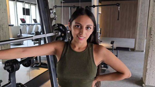 Gym Girl Helped By Trainer And Gets Hardcore Doggy Style Sex With Big Cock - veryfreeporn.com - Argentina on systemporn.com