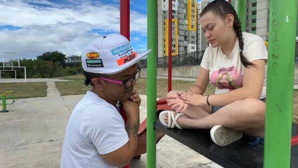 Julianaburning finds crying girl in park and comforts her with hard cock - Amateur Latina Anal - xxxfiles.com - Venezuela - India on systemporn.com